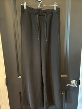 lululemon athletica women’s Black Wide-Leg Drawstring pull on pants